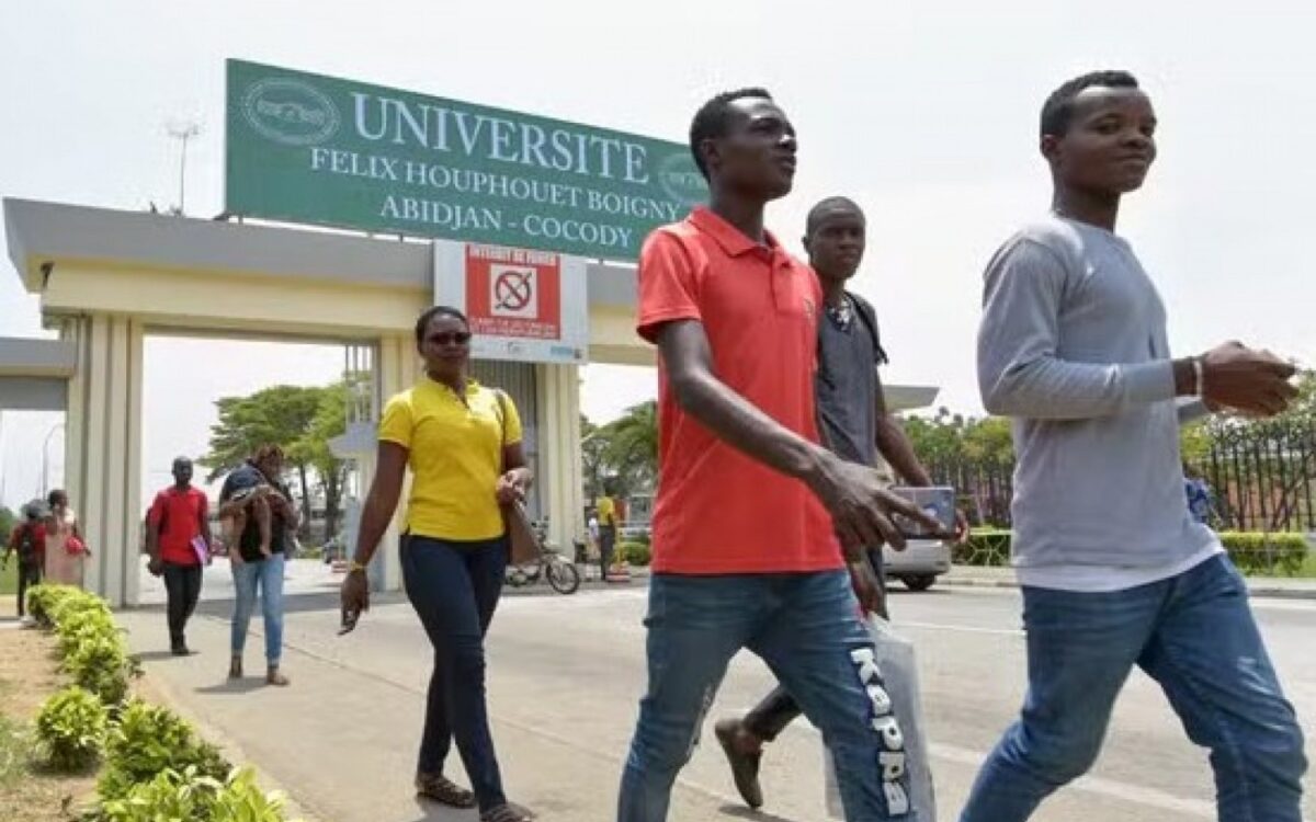 Recrutement Supérieur 2025 en Côte d’Ivoire : Guide complet pour réussir votre inscription